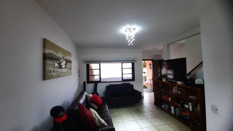 Imagem Oportunidade Sobrado em condomínio! Praia da Tabatinga - Caraguatatuba - SP