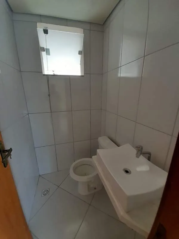 Imagem Casa duplex à venda, 2 quartos, 2 vagas, IMPERIAL - Santa Luzia/MG