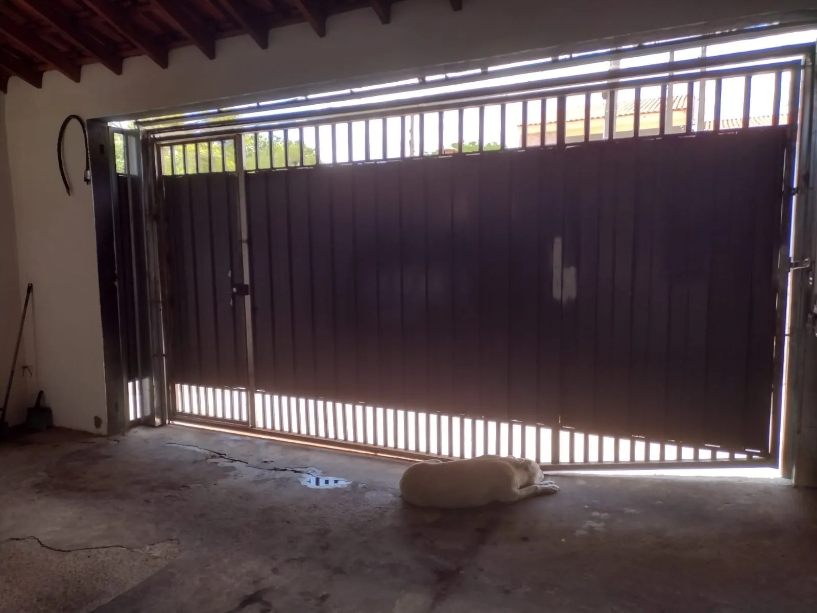 Imagem Maravilhosa Casa Térrea no Jardim Napoli com 2 Suítes e Garagem para 2 Carros!