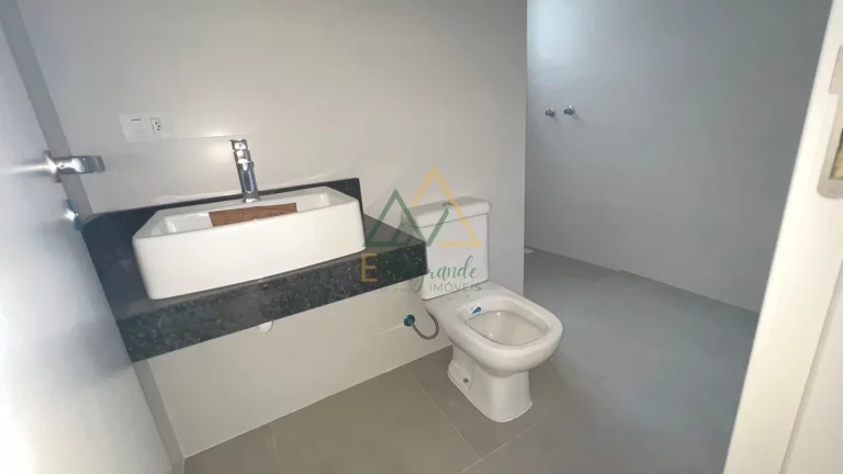 Imagem Sobrado à venda Xaxim Curitiba PR
