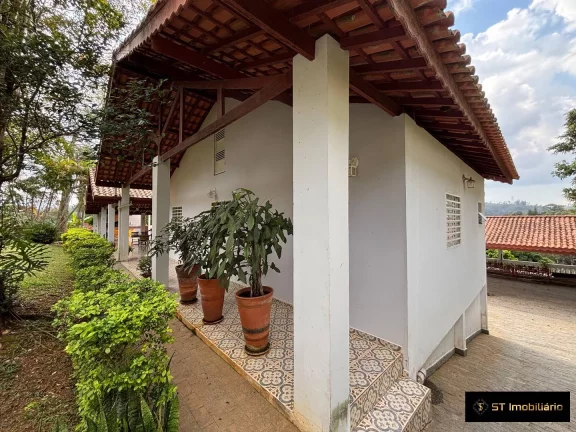Imagem Linda Casa à venda em Mairiporã/SP - Condomínio Jardim 5 Lagos!