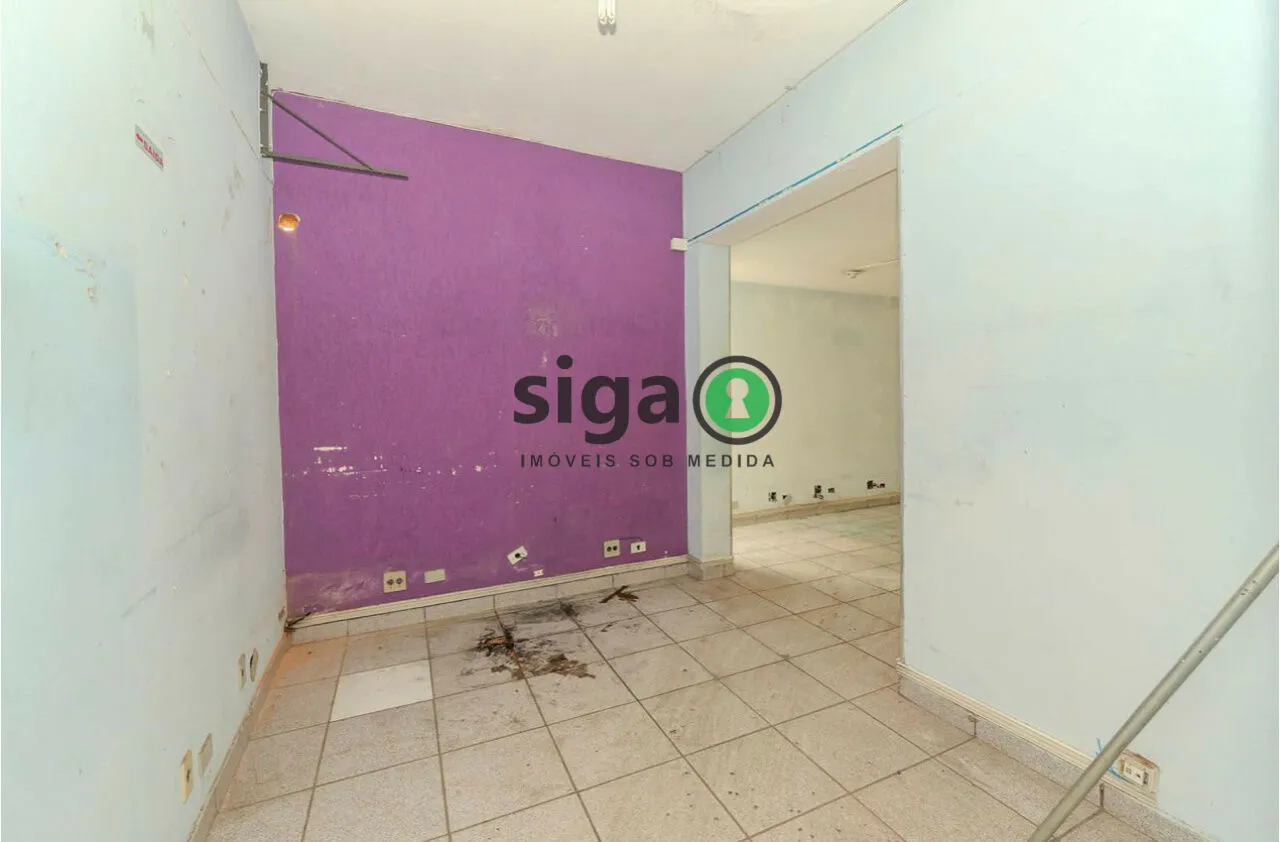 Imagem Imóvel de 380m² na Chácara Santo Antônio para Moradia ou Negócio.