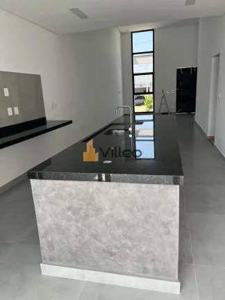 Imagem Descubra o equilíbrio perfeito entre modernidade, conforto e segurança nesta belíssima casa térr...