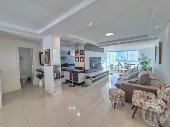 Imagem Apartamento a Venda no bairro Pioneiros - Balneário Camboriú, SC
