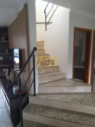 Imagem Casa com Piscina a Venda em Atibaia