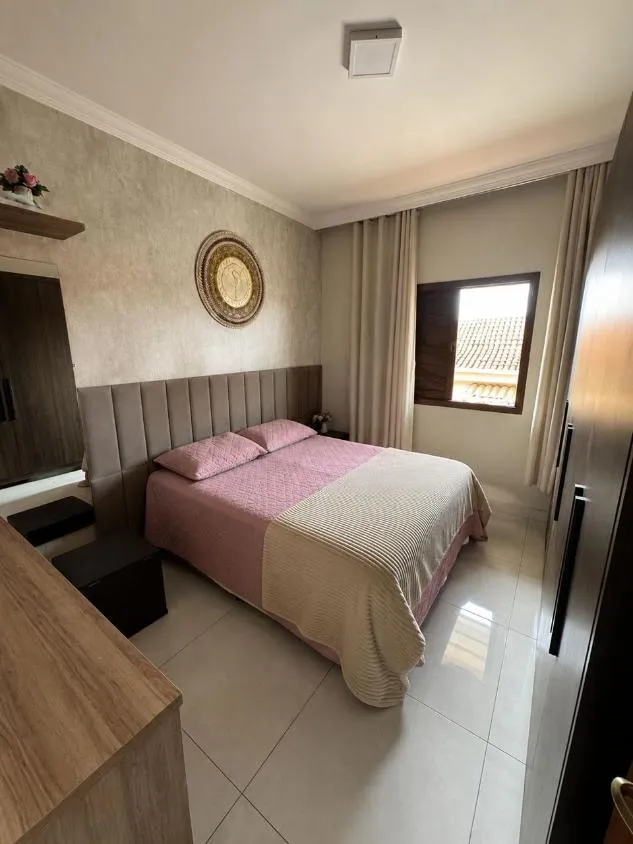 Imagem BELÍSSIMA CASA À VENDA EM BETIM/ 180 m²