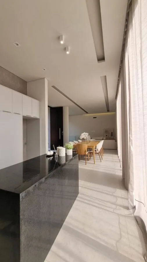 Imagem Casa em Condomínio para Venda em Areal / RJ no bairro Fazenda Velha