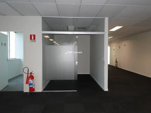 Imagem CHUCRI ZAIDAN Conjunto Comercial para Locação na CHUCRI ZAIDAN de 598m²