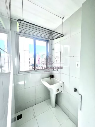 Imagem 2 quartos, suíte, montado, porcelanato