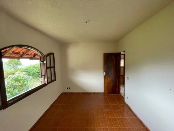 Imagem Chácara para Venda em Nova Friburgo, São Geraldo, 2 dormitórios, 1 suíte, 2 banheiros,