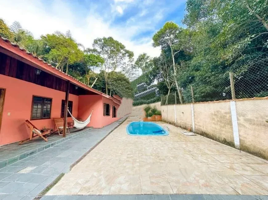 Imagem Casa de Condomínio com 3 Quartos à Venda, 19528 m² em Embu Colonial - Embu das Artes