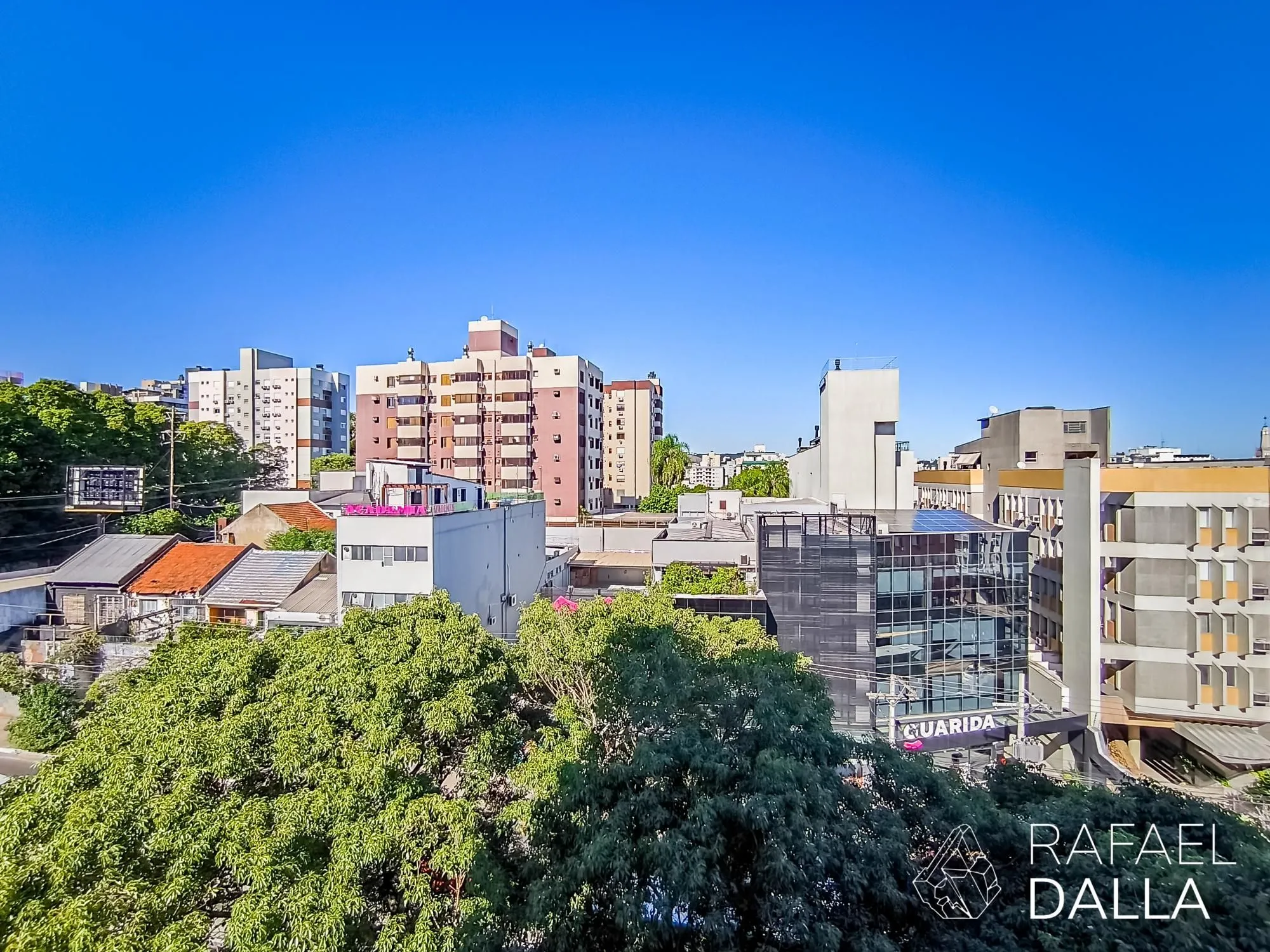 Imagem Apartamento de 3 dormitórios com suíte, vaga e portaria 24h na Protásio Alves