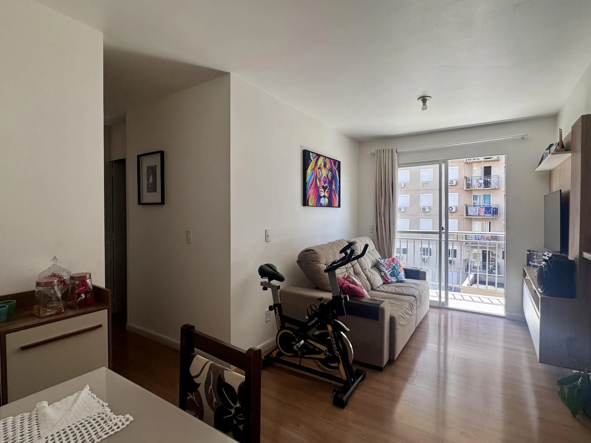 Imagem Apartamento 3 Dormitórios com Suíte, Sacada e Vaga Coberta