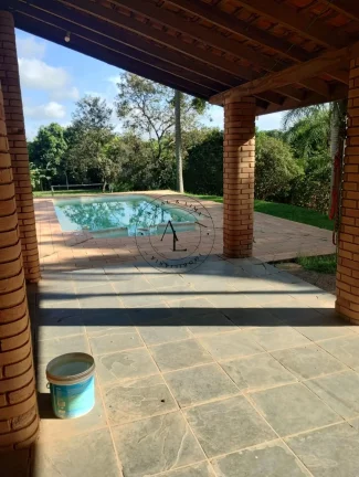 Imagem Refúgio dos Sonhos: Chácara com Piscina, Churrasqueira, Jardim e Campo de Futebol em 3.800m2