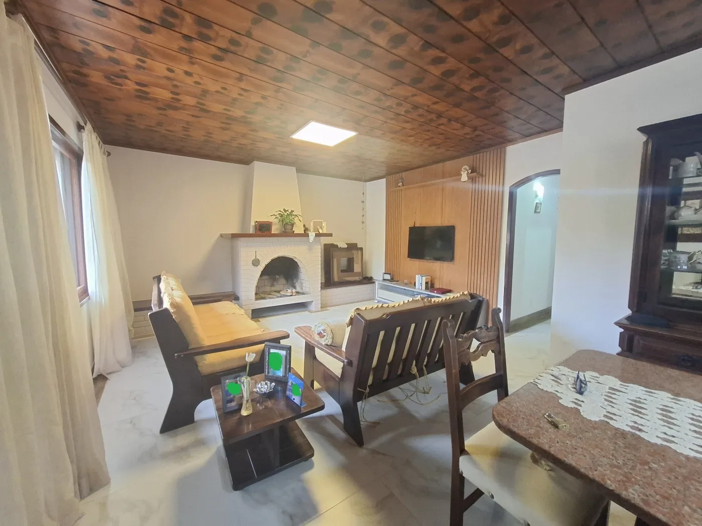 Imagem Casa para Venda em Teresópolis / RJ no bairro Várzea