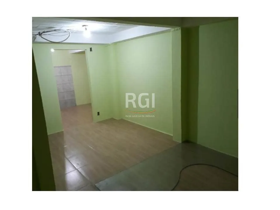 Imagem Casa para Venda - 634m², 2 dormitórios, sendo 1 suites, 3 vagas - Lomba do Pinheiro