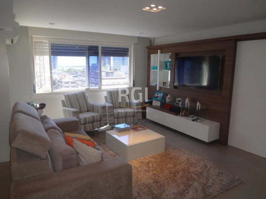 Imagem Cobertura para Venda - 267m², 3 dormitórios, sendo 1 suites, 2 vagas - Menino Deus