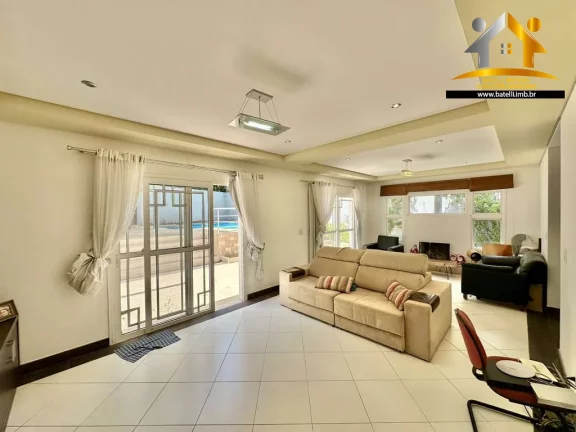 Imagem Casa à venda no condomínio Golf Village na Granja Viana - Batelli Imóveis