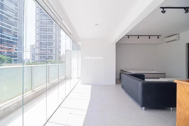 Imagem Apartamento à venda no Brooklin, 1 Dormitório, 1 banheiro, 1 vaga