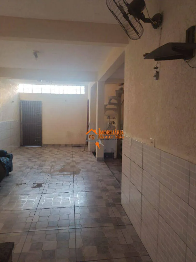 Imagem Sobrado com 4 dormitórios à venda, 211 m² por R$ 795.000,00 - Jardim Jovaia - Guarulhos/SP
