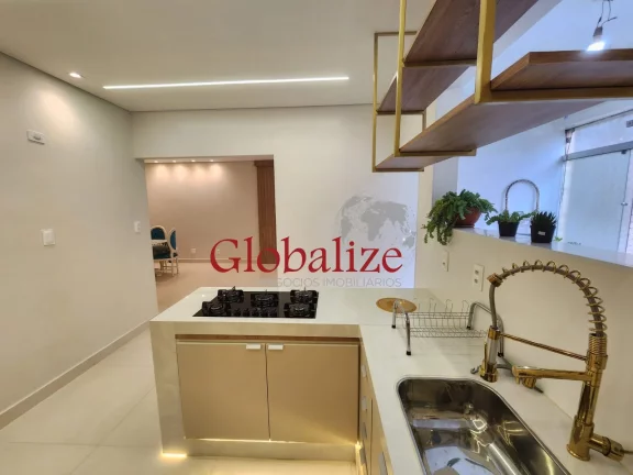 Imagem Apartamento localizado na Ponta da Praia! 2 quartos, 1 suíte, 1 sala, 3 banheiros, 1 vaga de garagem, 83,00 m² de área. R$595.000,00