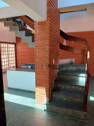 Imagem Sobrado com 6 dormitórios à venda, 261 m² por R$ 690.000,00 - Cibratel I - Itanhaém/SP