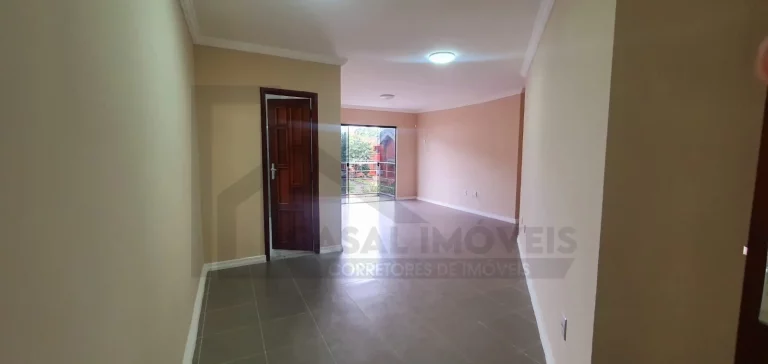 Imagem CASAL IMÓVEIS VENDE CASA TRIPLEX GREENVILLE I 5/4 - 4 SUÍTES + GABINETE + PISCINA PRIVATIVA