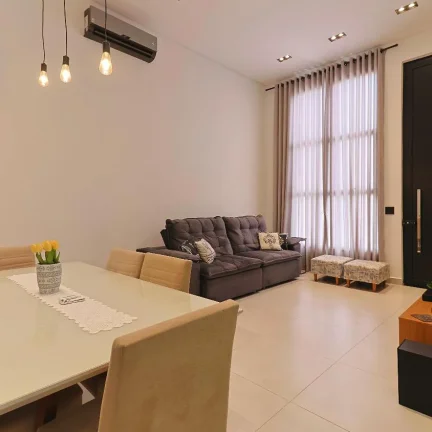 Imagem Casa a venda no Condomínio Villagio Wanel