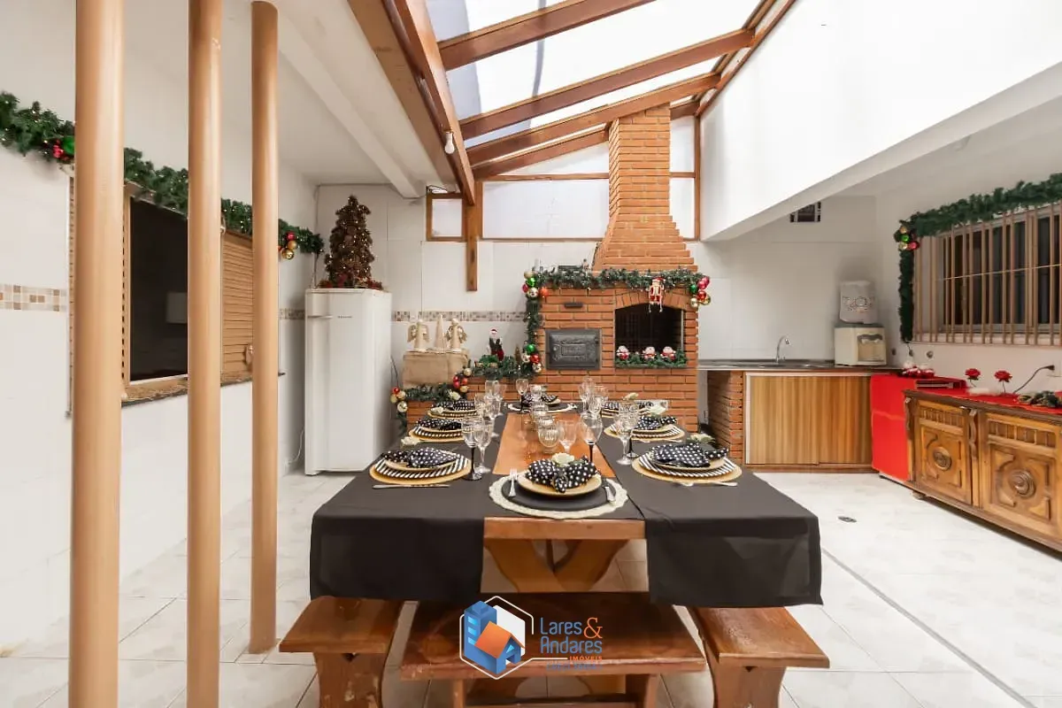Imagem Casa para venda em Cupecê com 3 quartos, sendo 1 suíte, 200m²