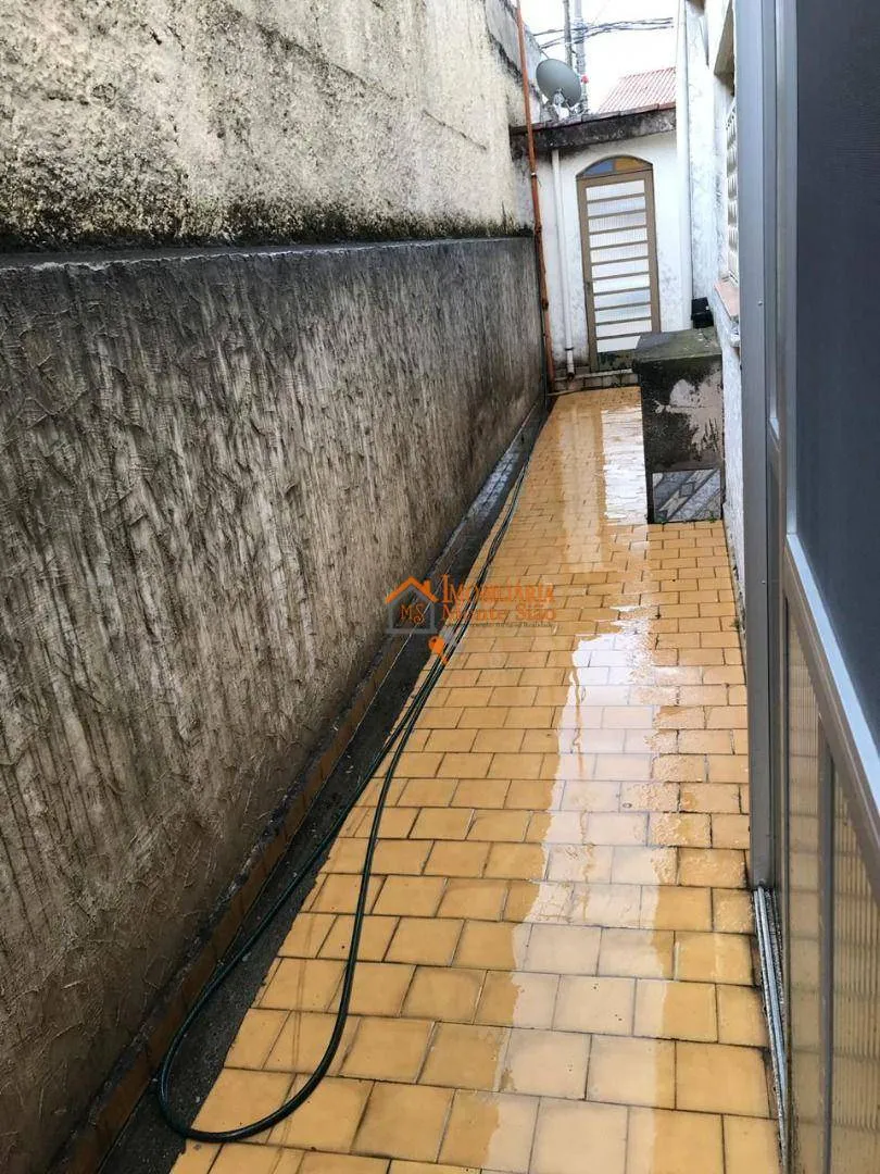 Imagem Sobrado com 3 dormitórios à venda, 134 m² por R$ 600.000,00 - Jardim Santa Mena - Guarulhos/SP