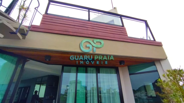 Imagem Apartamento Cobertura Duplex à Venda, com 3 Dormitórios, 3 Suítes e 3 Banheiros.