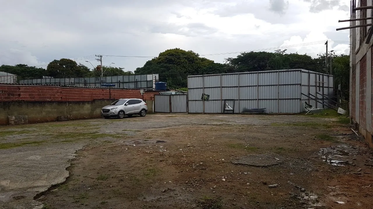 Imagem Comercial à venda 1 Quarto, 3 Suites, 20 Vagas, 2037.7M², Santa Rita, Aparecida - SP