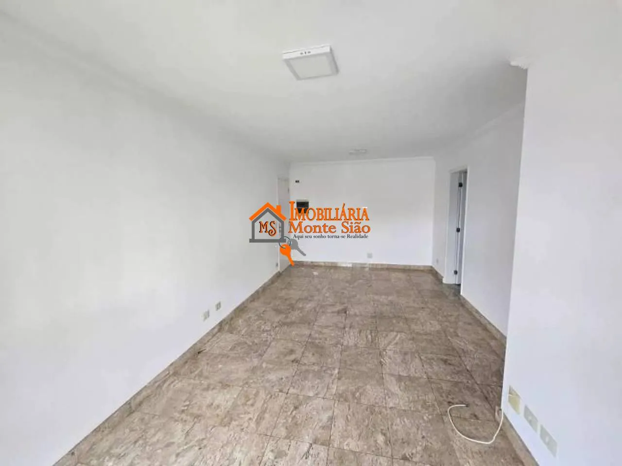 Imagem Apartamento com 3 dormitórios para alugar, 94 m² por R$ 5.261,93/mês - Vila Lanzara - Guarulhos/SP