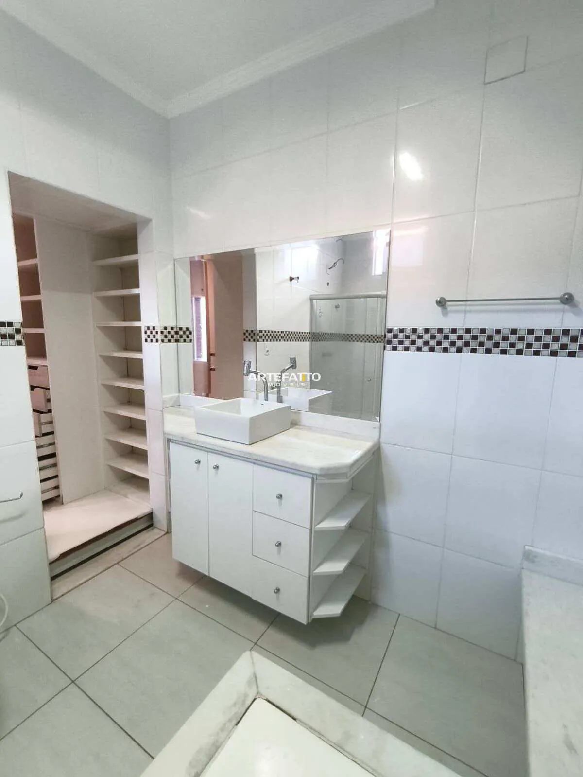 Imagem Casa à venda em Franca, Parque Residencial Nova Franca, com 4 quartos, 200m2