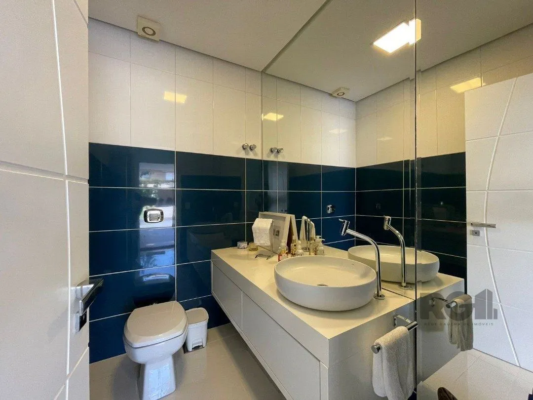 Imagem Casa de Condomínio em Atlântida Sul