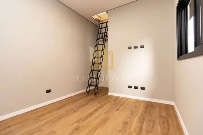Imagem Magnifica casa Nova três dormitórios suite master espaço gourmet em condominio fechado