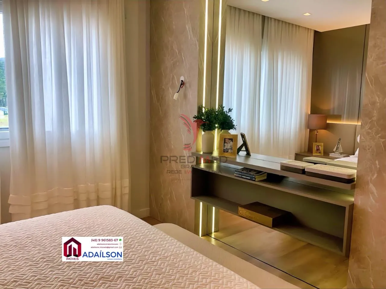 Imagem CASA PRONTA COLINAS CAMBORIÚ SC BRASIL R$ 3.800.000,00