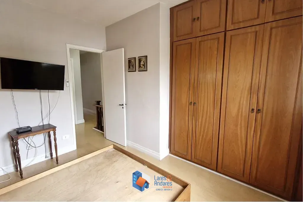 Imagem Casa à venda 3 Quartos 2 Vagas 162M² Jardim Petrópolis São Paulo - SP