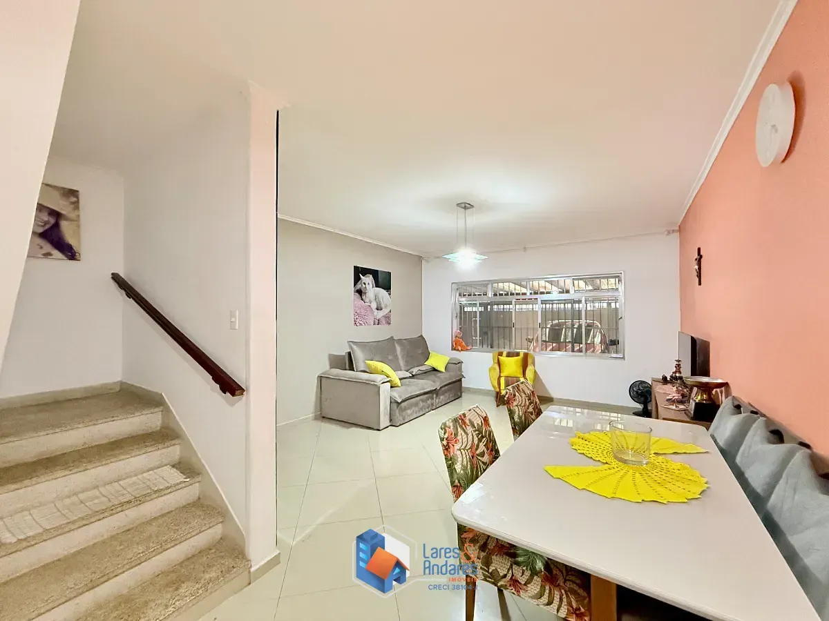 Imagem Sobrado para venda em Jardim dos Lagos com 3 quartos, sendo 3 suítes, 185m²