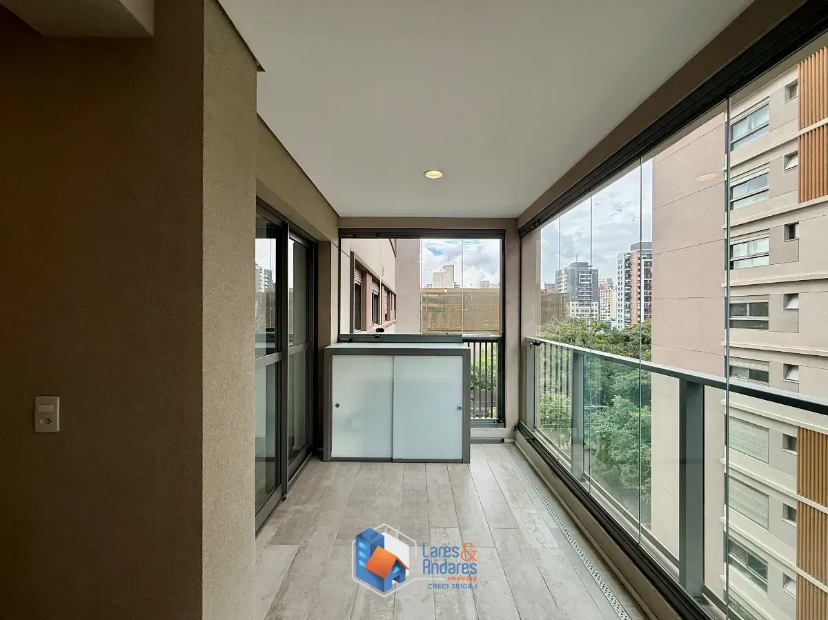 Imagem Apartamento para venda em Moema com 2 quartos, sendo 1 suíte, 64m²