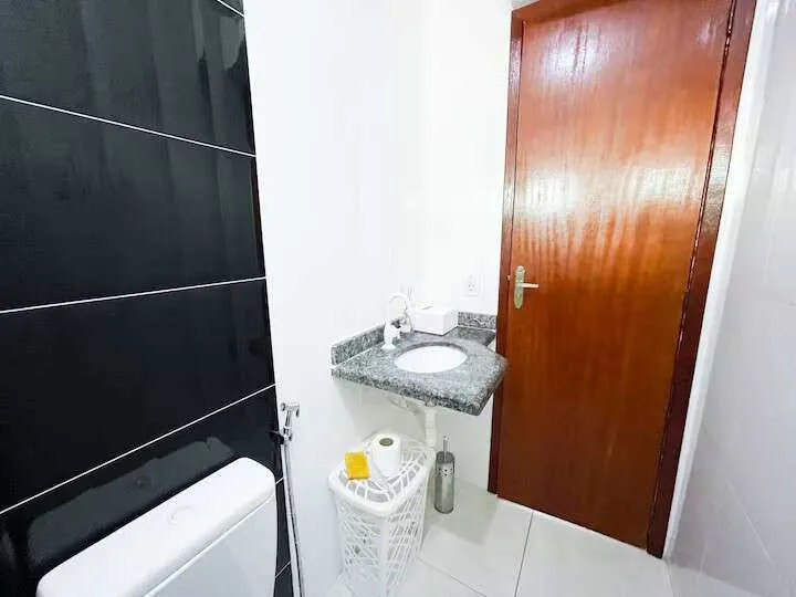 Imagem Casa à venda em Maricá, Guaratiba, com 1 quarto, 80m2