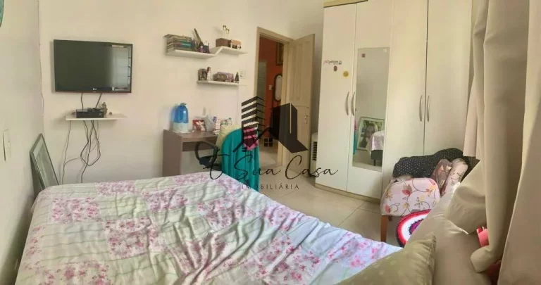 Imagem Casa de quatro quartos no bairro Santa Maria