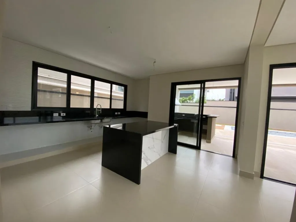 Imagem Sobrado de 522m², Localizado no Residencial Burle Marx - Alphaville Santana de Parnaíba - SP!