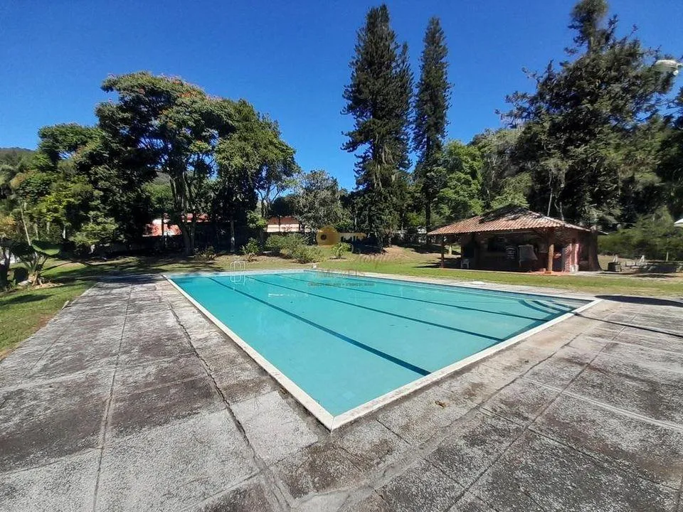 Imagem Sítio para Venda em Teresópolis / RJ no bairro Granja Florestal