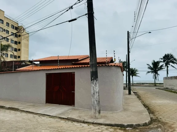Imagem Casa para Venda em Mongaguá, Vila Atlantica, 3 dormitórios, 2 suítes, 2 banheiros, 4 vagas
