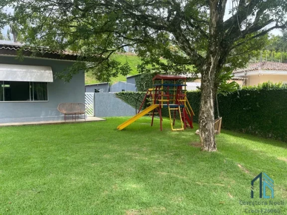 Imagem Casa em Condomínio a venda, 04 quartos sendo duas suítes, piscina em Cajati SP