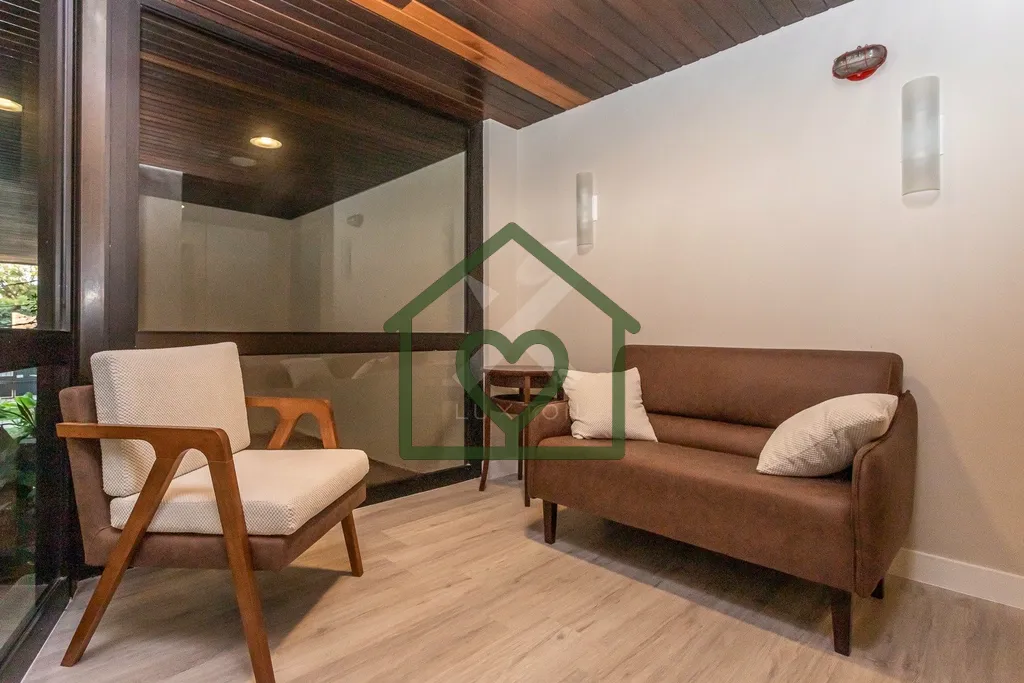 Imagem Apartamento mobiliado e decorado para alugar no bairro Mont Serrat, próximo ao Parcão. Com 45m2, c...