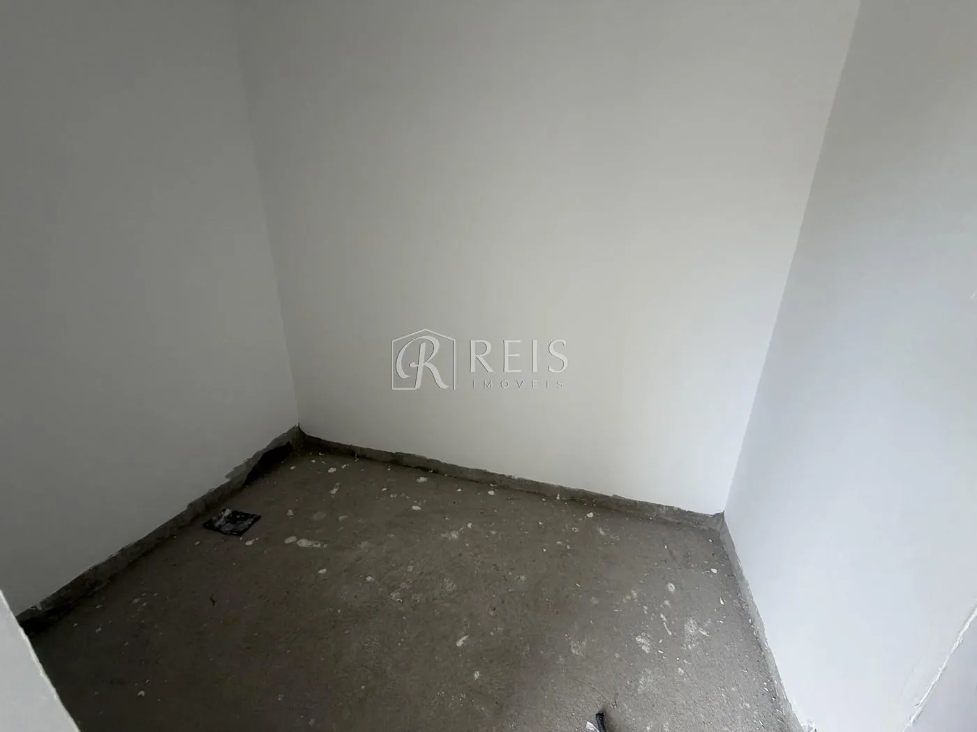 Imagem Casa para Venda em Rio das Ostras, Viverde, 3 dormitórios, 1 suíte, 3 banheiros, 4 vagas