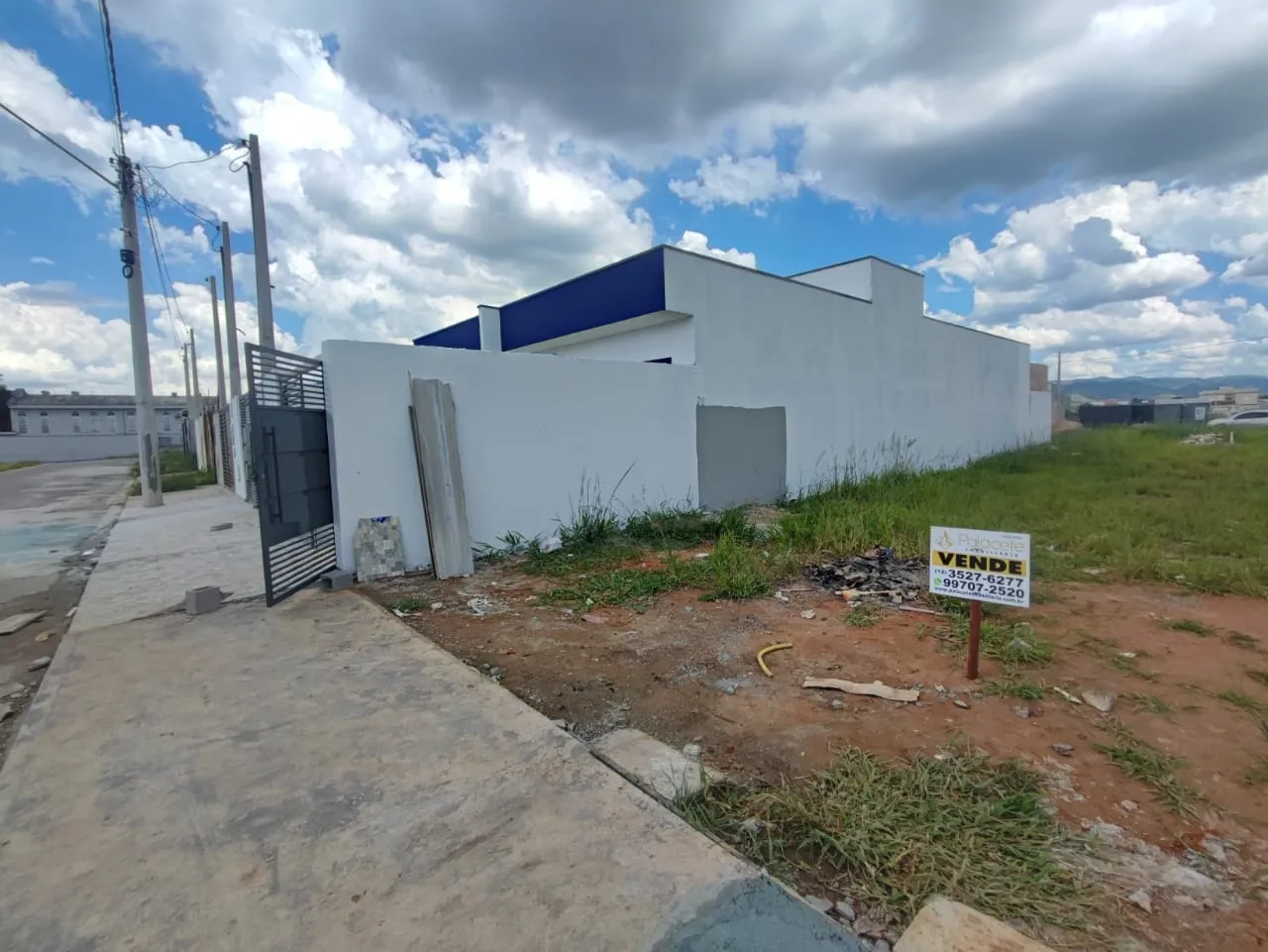 Foto do imóvel Terreno à venda 125M², Conjunto Habitacional Terra dos Ipês W, Pindamonhangaba - SP