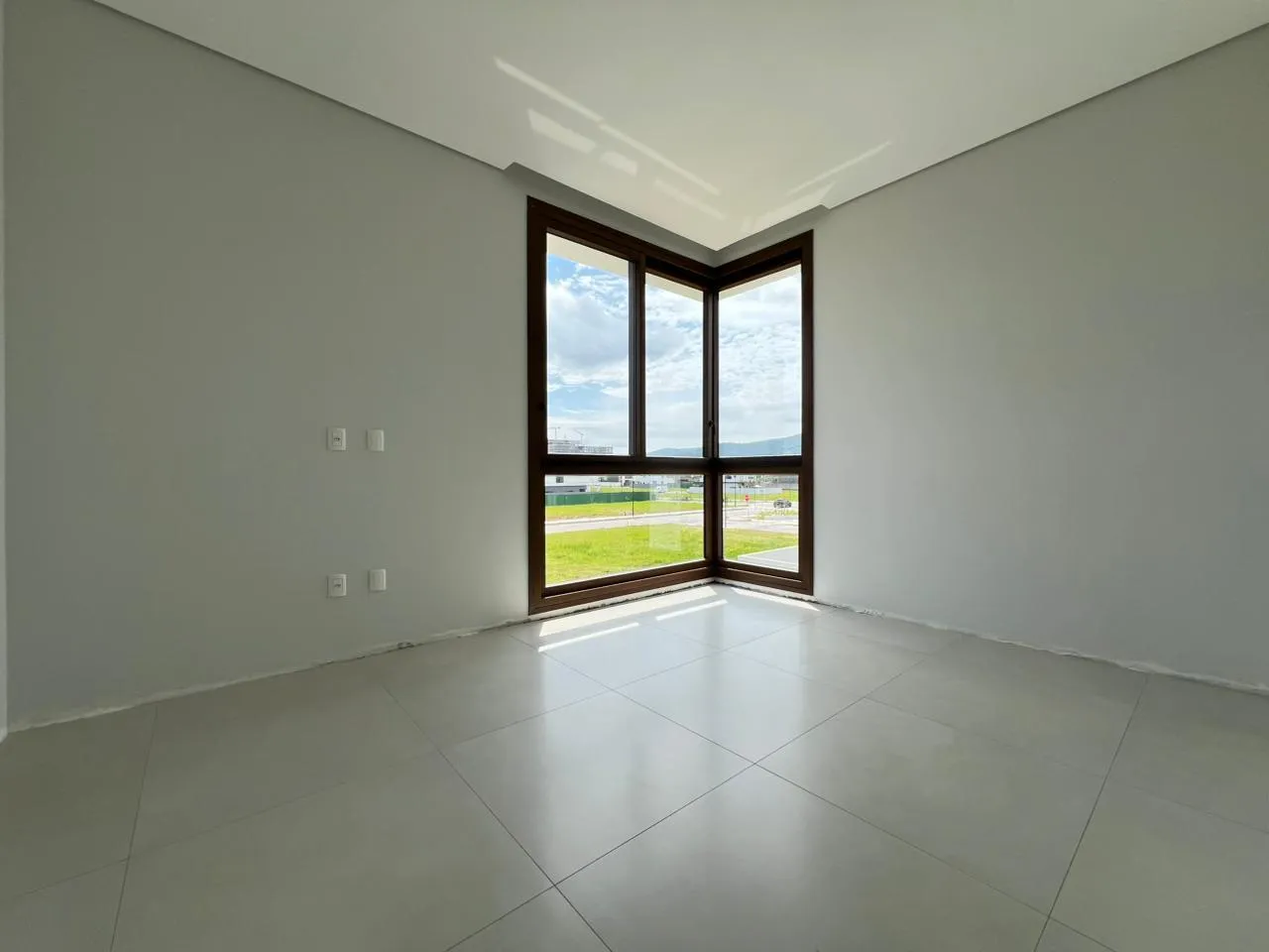 Imagem Casa à venda com 319m2 por R$ 5.500.000,00